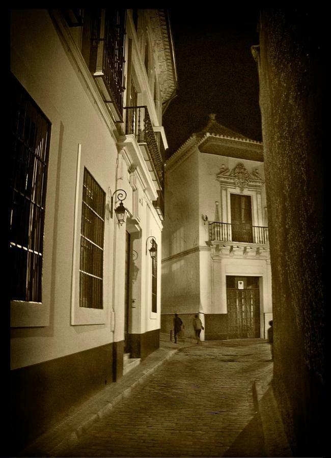 Las Columnas de Julia Sevilla Exterior foto